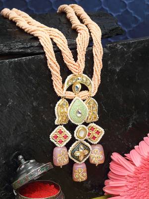 Peach pearl necklaces 2