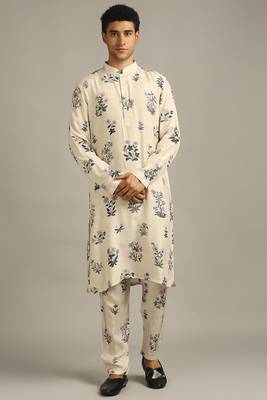 Beige Pastel Floral Printed Jacket With Kurta Set 4