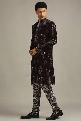 Maroon Pastel Floral Printed Kurta Set 2