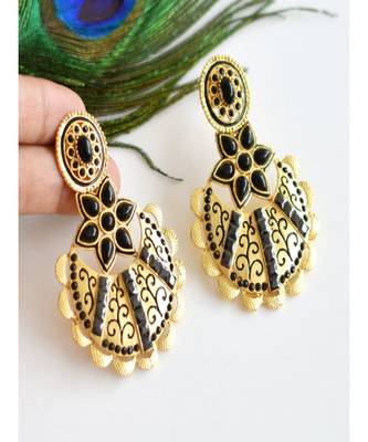 Matte finish black bali earrings dj07643 1