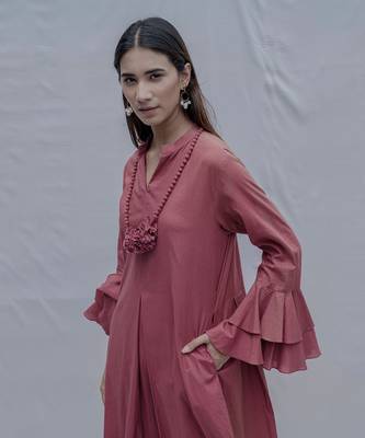 Front Pleated Dress With Bell Sleeves In Rust 2