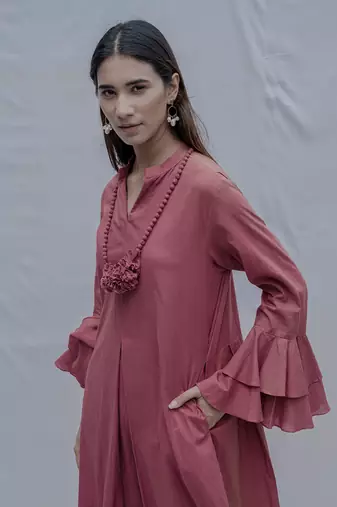 Front Pleated Dress With Bell Sleeves In Rust