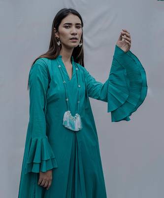 Front Pleated Dress With Bell Sleeves In Turquoise 3