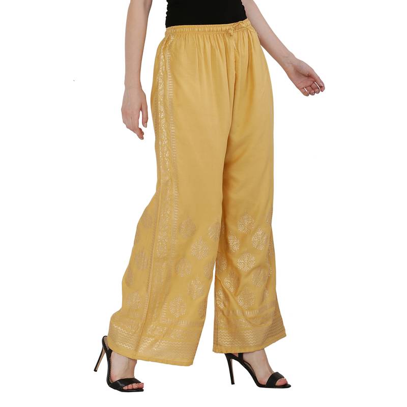 Women Peach Solid Relaxed Gold Print Palazzo Pants with Elastic Drawstring (Free Size)