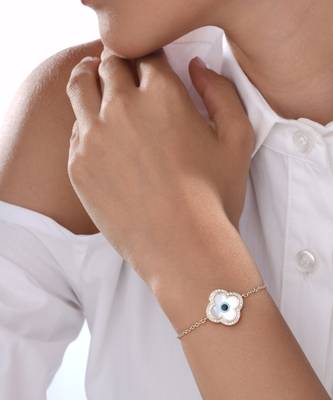 Small Clover Evil Eye Diamond Chain Bracelet 2