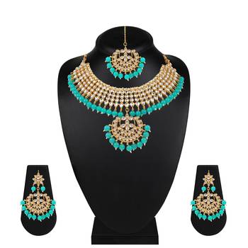 Green necklace-sets 1