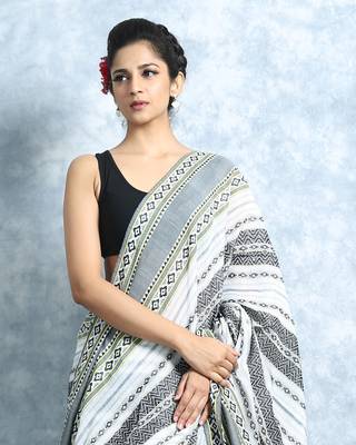 Black And White Pure Cotton Weaved Saree With Blouse 2