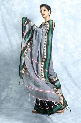 Steel Grey And Black Cotton Saree With Blouse 3
