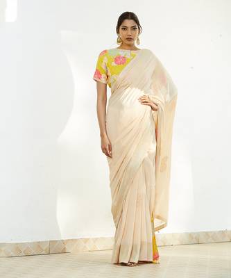 Light Peach Saree Set 1