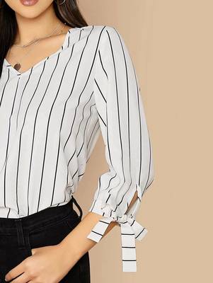 White printed twill crop-tops 3