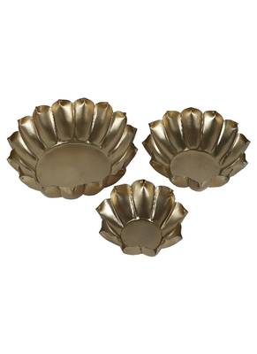 Metal Lotus Urli Set of 3 1