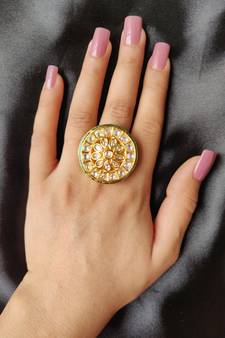 Kundan Ring