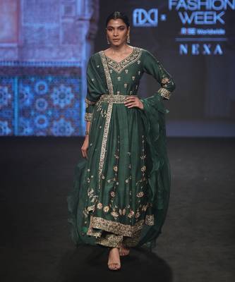Green Anarkali Set 1