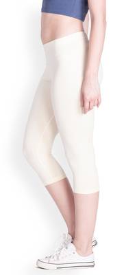  Lyra Cream Free Size Capri 3