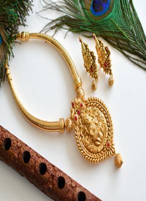 Divine Antique kemp Lakshmi necklace set dj07827 1