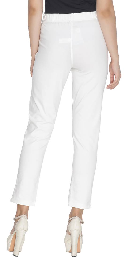  Lyra Off White Free Size Kurti Pant