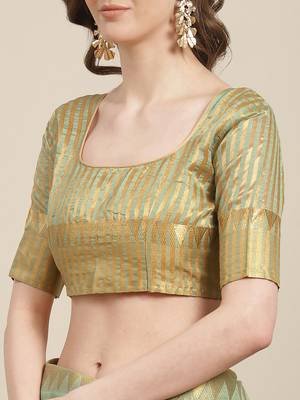 Green embroidered cotton silk saree with blouse 3