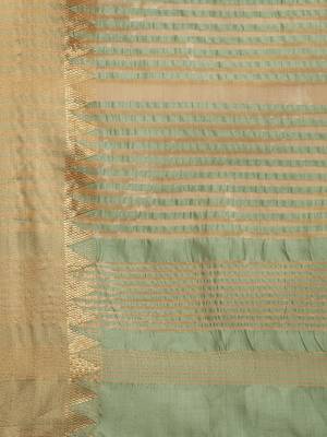 Green embroidered cotton silk saree with blouse 5