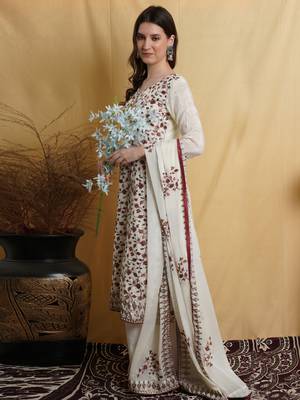 Off white embroidered pure silk salwar 2