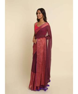 Suta Magenta Solid Cotton Blend Saree 3