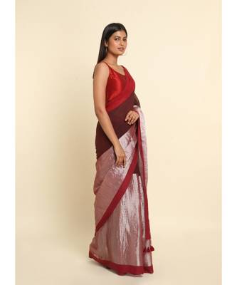 Suta Maroon Colourblocked Cotton Blend Saree 9