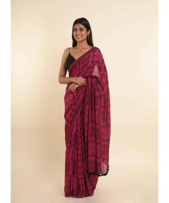 Suta Pink Printed Cotton Blend Saree 5