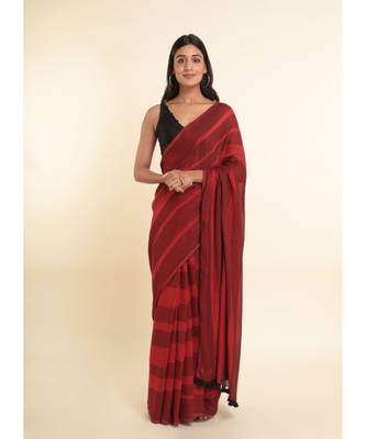 Suta Maroon Striped Cotton Blend Saree 3