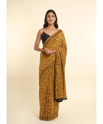 Suta Mustard Printed Cotton Blend Saree 3
