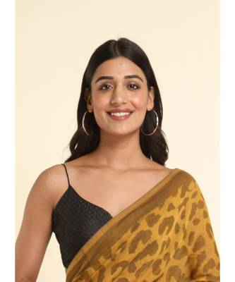 Suta Mustard Printed Cotton Blend Saree 4