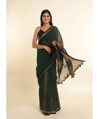 Suta Green Solid Cotton Blend Saree 10