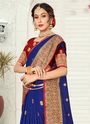Navy blue woven silk saree with blouse 2