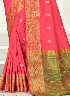 Peach woven silk saree with blouse 3