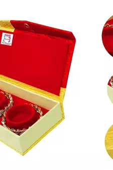 atorakushon Golden Bangel Storage Box Organiser Easy to Carry Pack of 1