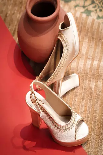 Chaap (Hand Embroidered Blocks Heels)