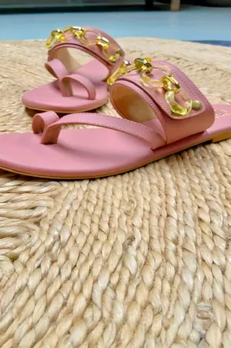 Kolas (Pastel Pink) (Changeable Straps Flats Open )