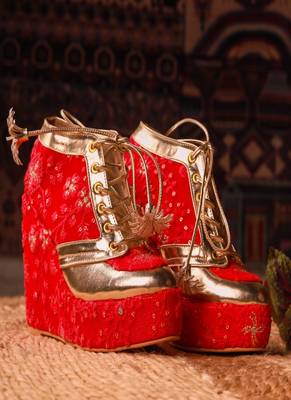 Sneaker Wedge (Red) Bridal Shoes Blocks 4