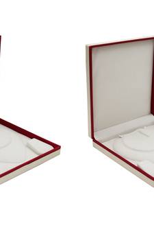 atorakushon Satin Jewellery Organizer Necklaces Locker Box for Women and Girls for Earring Ring Travel Storage (Maroon)