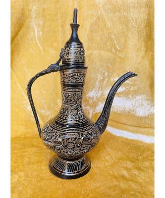 Antique Brass Surai for Home | Brass Black and Golden Design Surahi 4