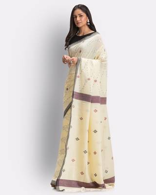 Cream hand woven cotton saree with blouse 2