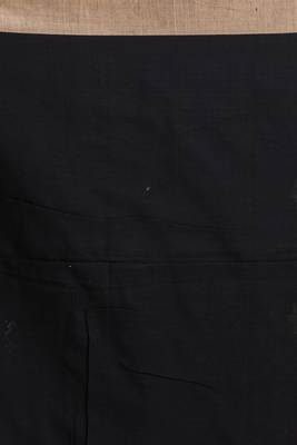 Black hand woven cotton saree with blouse 5