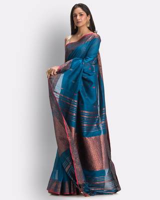 Blue hand woven cotton saree with blouse 3