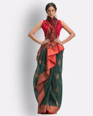 Green hand woven linen saree with blouse 4