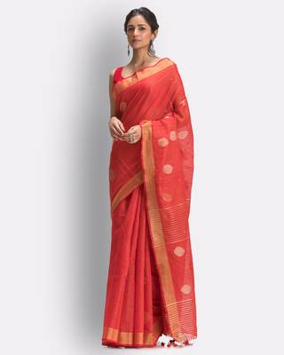 Red hand woven cotton saree with blouse 2