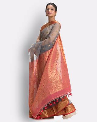 Grey hand woven art silk saree with blouse 3