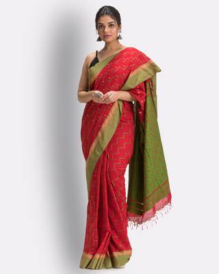Red hand woven cotton saree with blouse 1