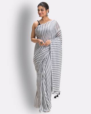White hand woven cotton saree  2