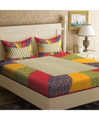 Red 104 TC Cotton Printed Double Bedsheet with 2 Pillow Covers 4