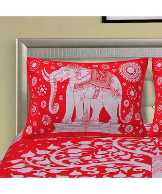Red 104 TC Cotton Printed Double Bedsheet with 2 Pillow Covers 5