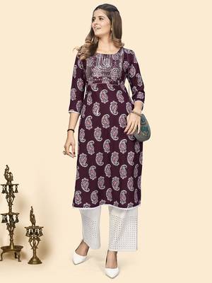 Vbuyz Women'S Print & Sequience Straight Cotton Purple Stitched Kurta 2