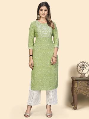 Vbuyz Women'S Print & Sequience Straight Cotton Pista Stitched Kurta 8